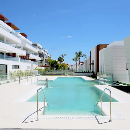 Town Luxury Cielo Apartment *